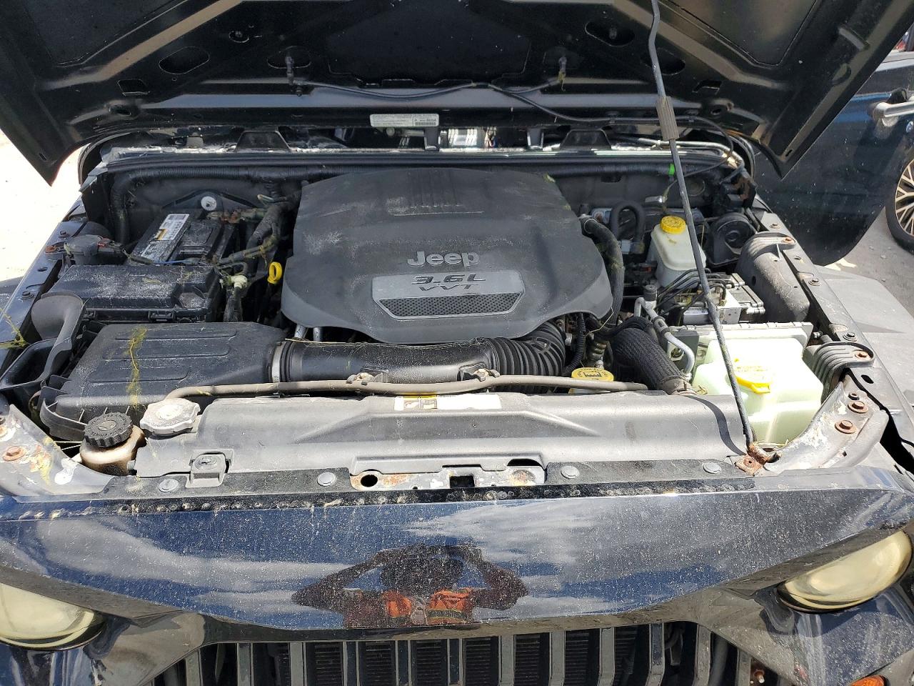 2013 JEEP WRANGLER SPORT photo 11
