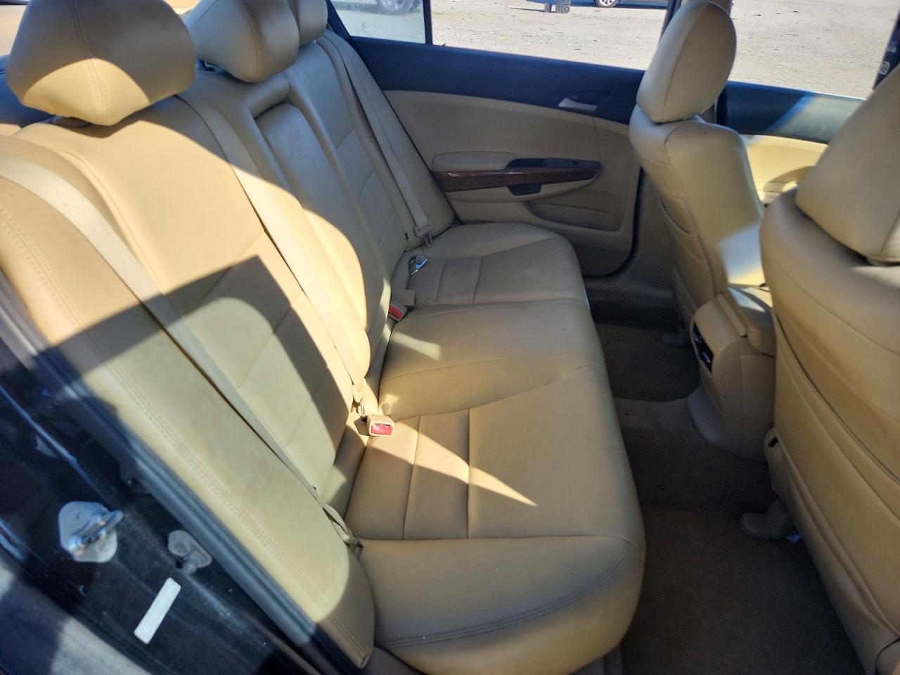 2012 HONDA ACCORD EX photo 28