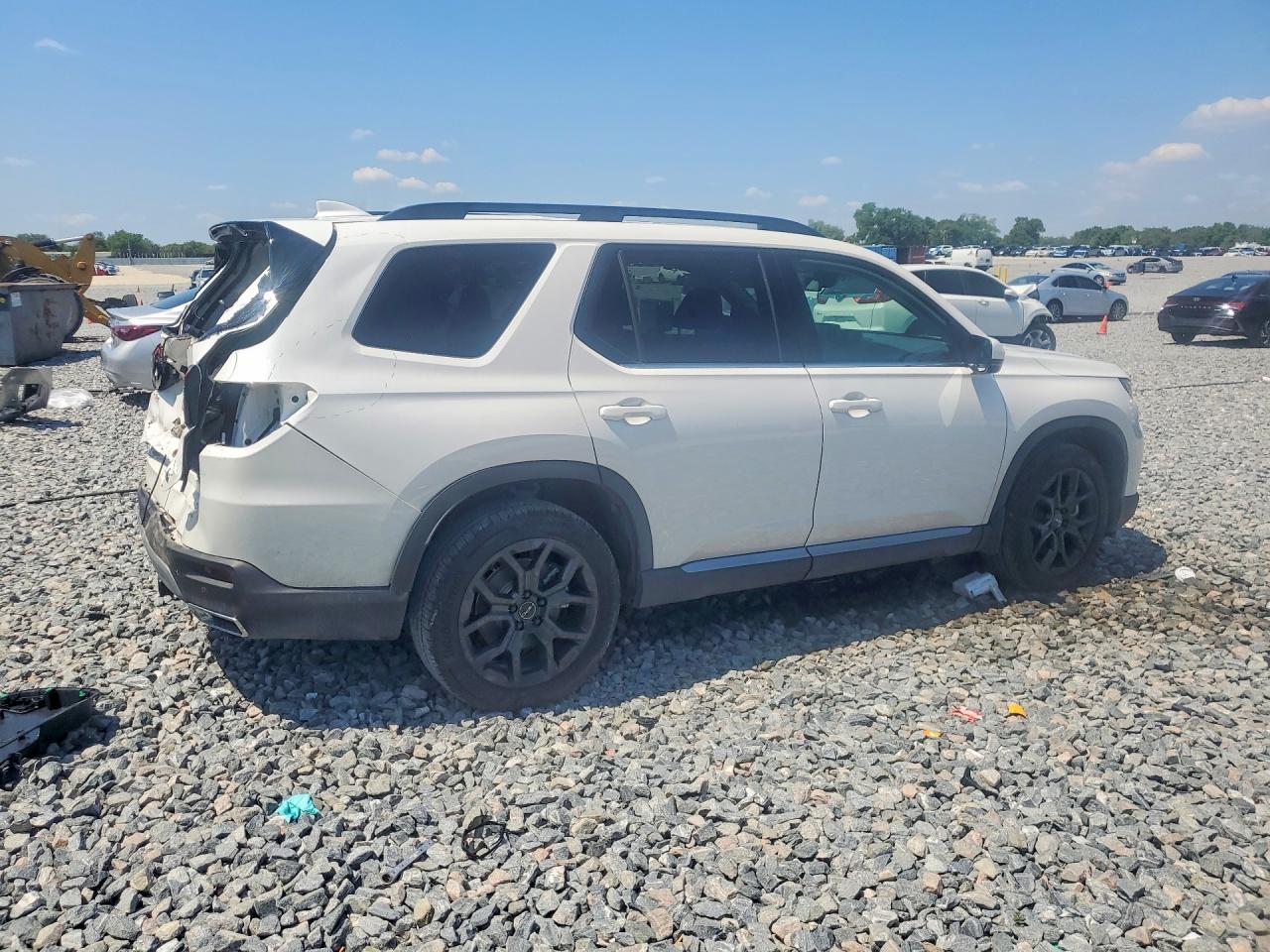 2025 HONDA PILOT TOURING photo 7