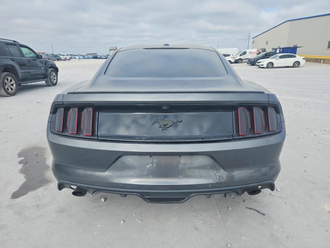 2016 FORD MUSTANG photo 6