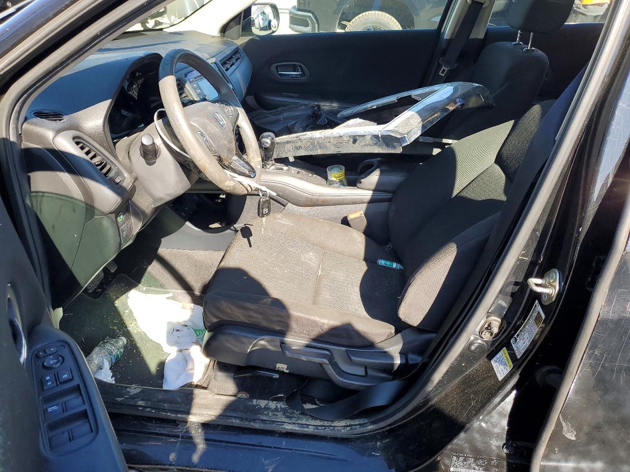 2016 HONDA HR-V LX photo 7