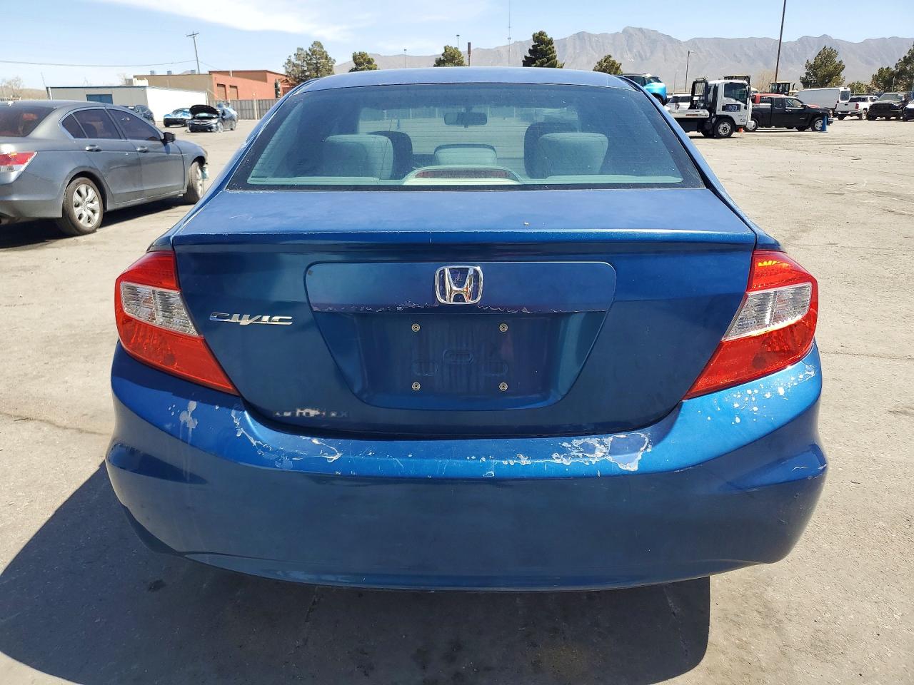 2012 HONDA CIVIC LX photo 11