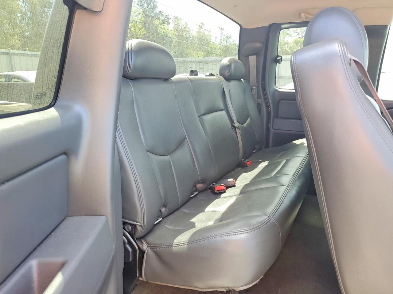 2006 CHEVROLET SILVERADO C1500 photo 19