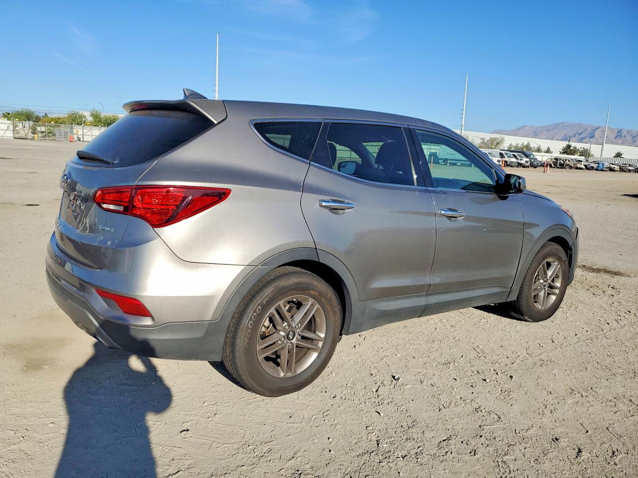 2017 HYUNDAI SANTA FE SPORT 2.4L photo 3