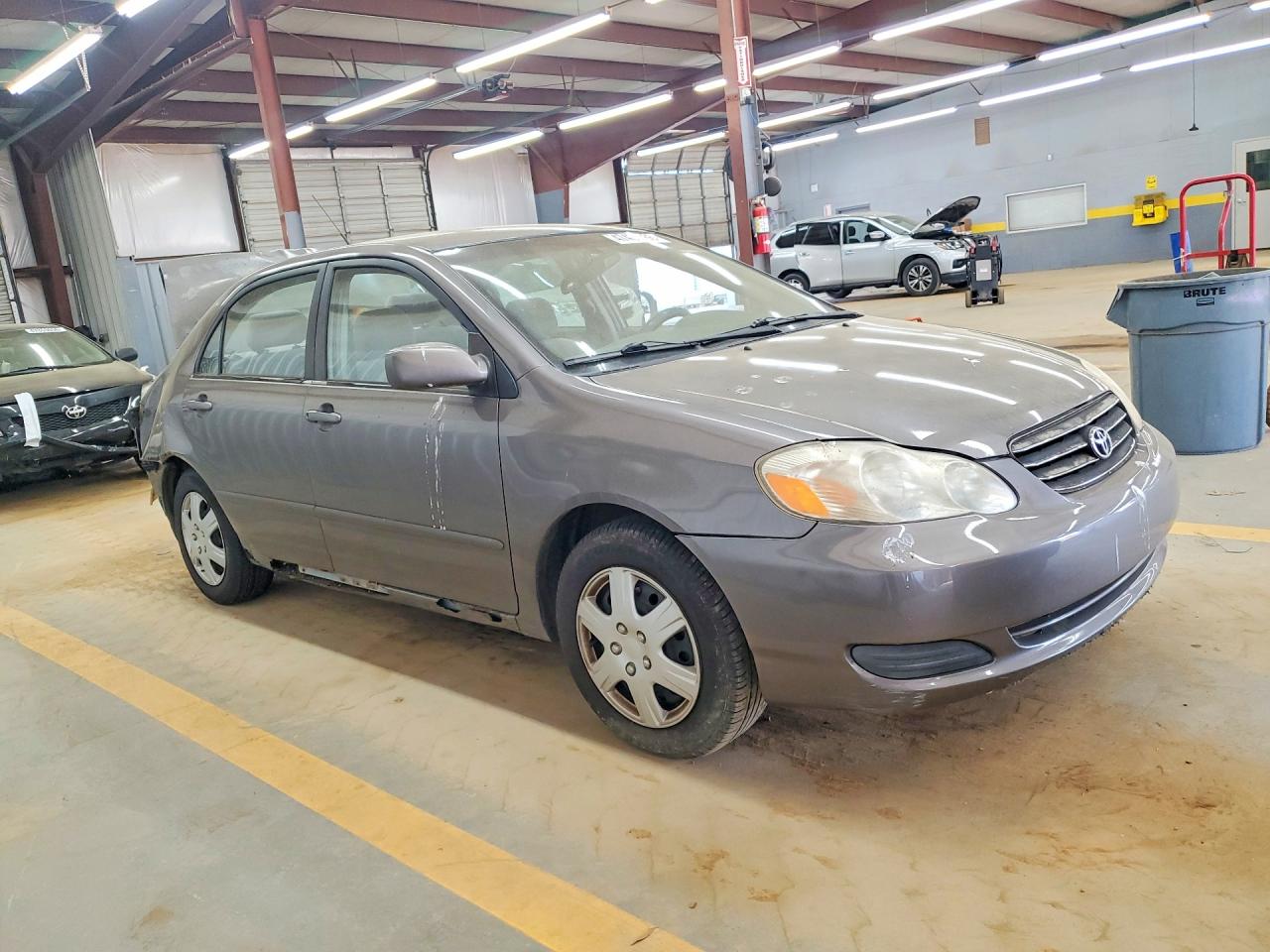 2003 TOYOTA COROLLA LE photo 10
