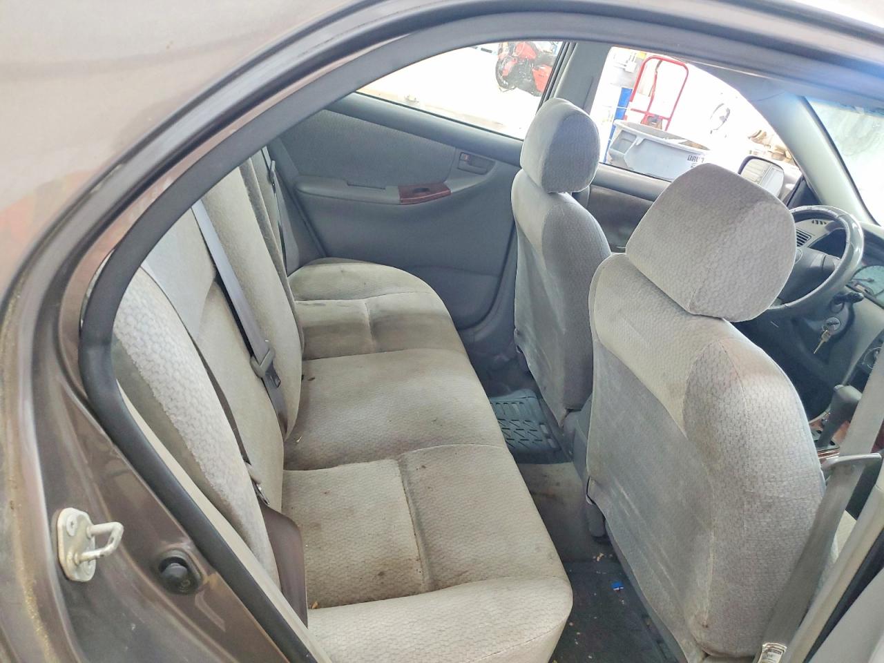 2003 TOYOTA COROLLA LE photo 28