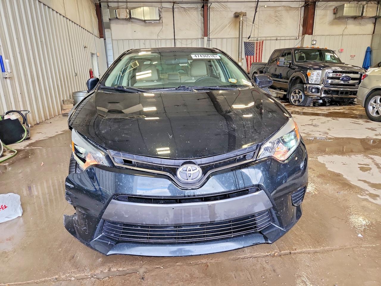 2015 TOYOTA COROLLA LE photo 9