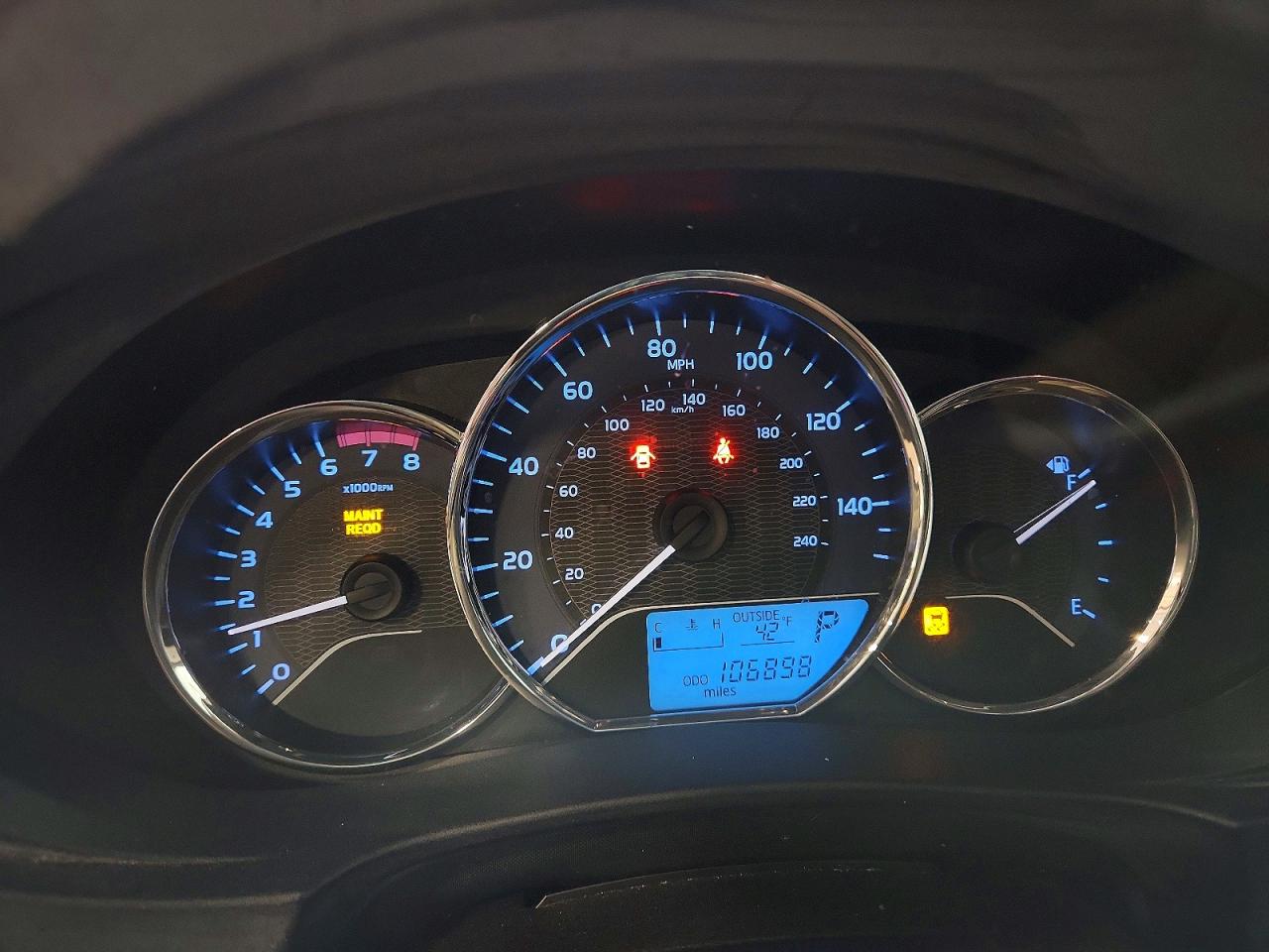 2015 TOYOTA COROLLA LE photo 17