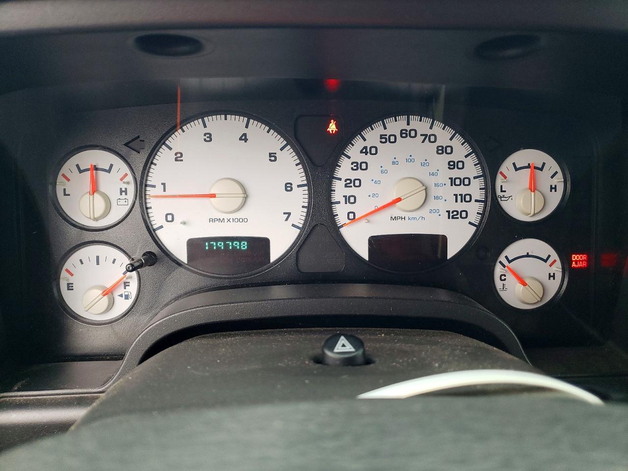 2002 DODGE RAM 1500 photo 17