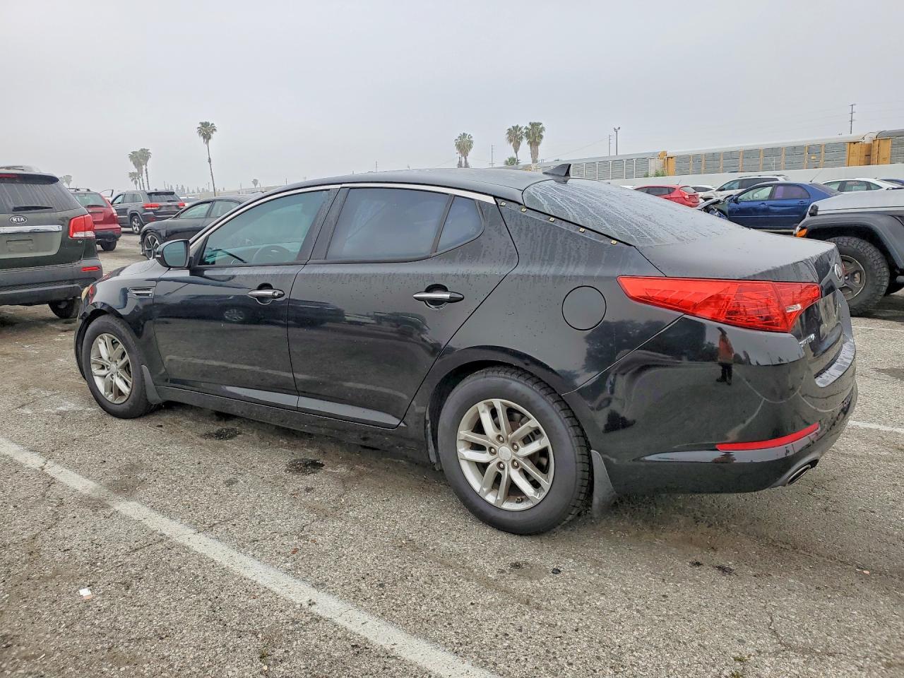 2013 KIA OPTIMA LX photo 2