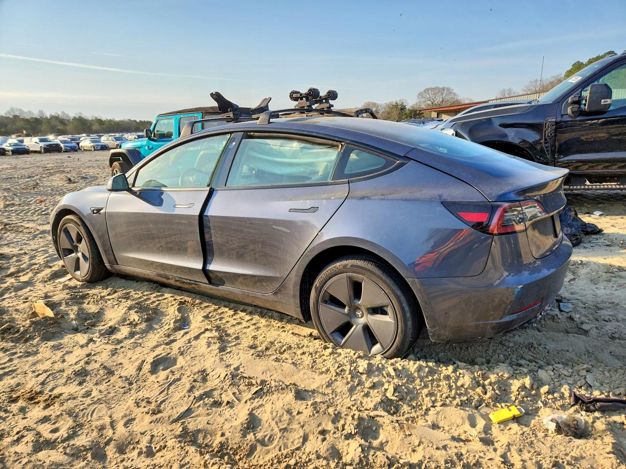 2023 TESLA MODEL 3 photo 2