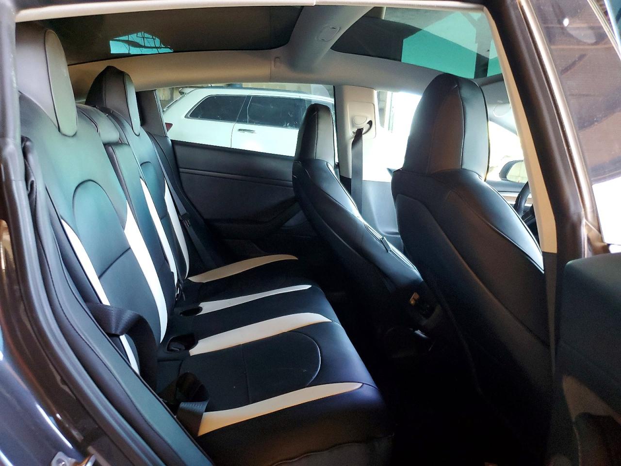 2023 TESLA MODEL 3 photo 10