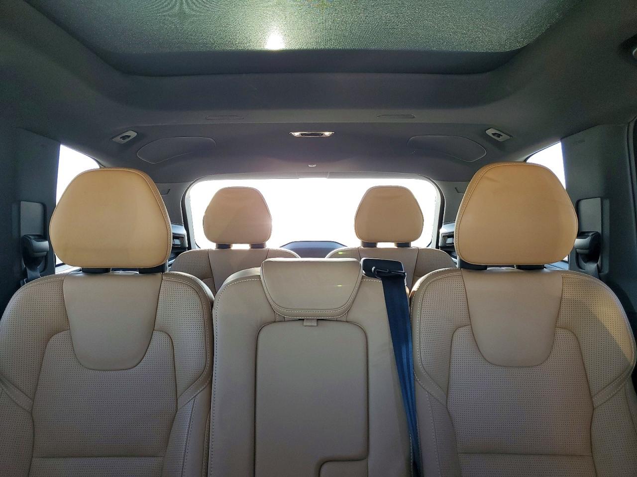 2017 VOLVO XC90 T6 photo 19
