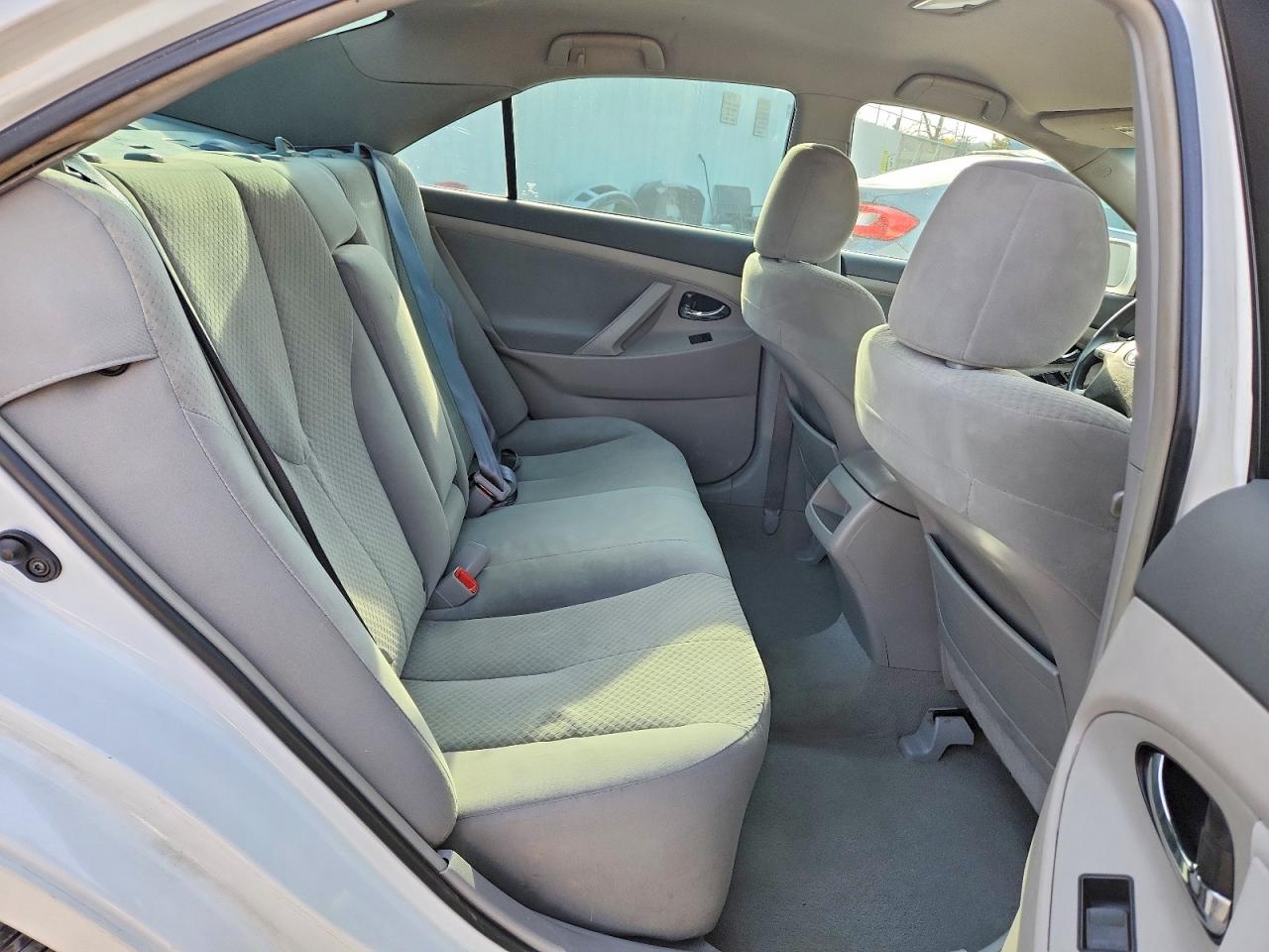 2008 TOYOTA CAMRY LE V6 photo 19