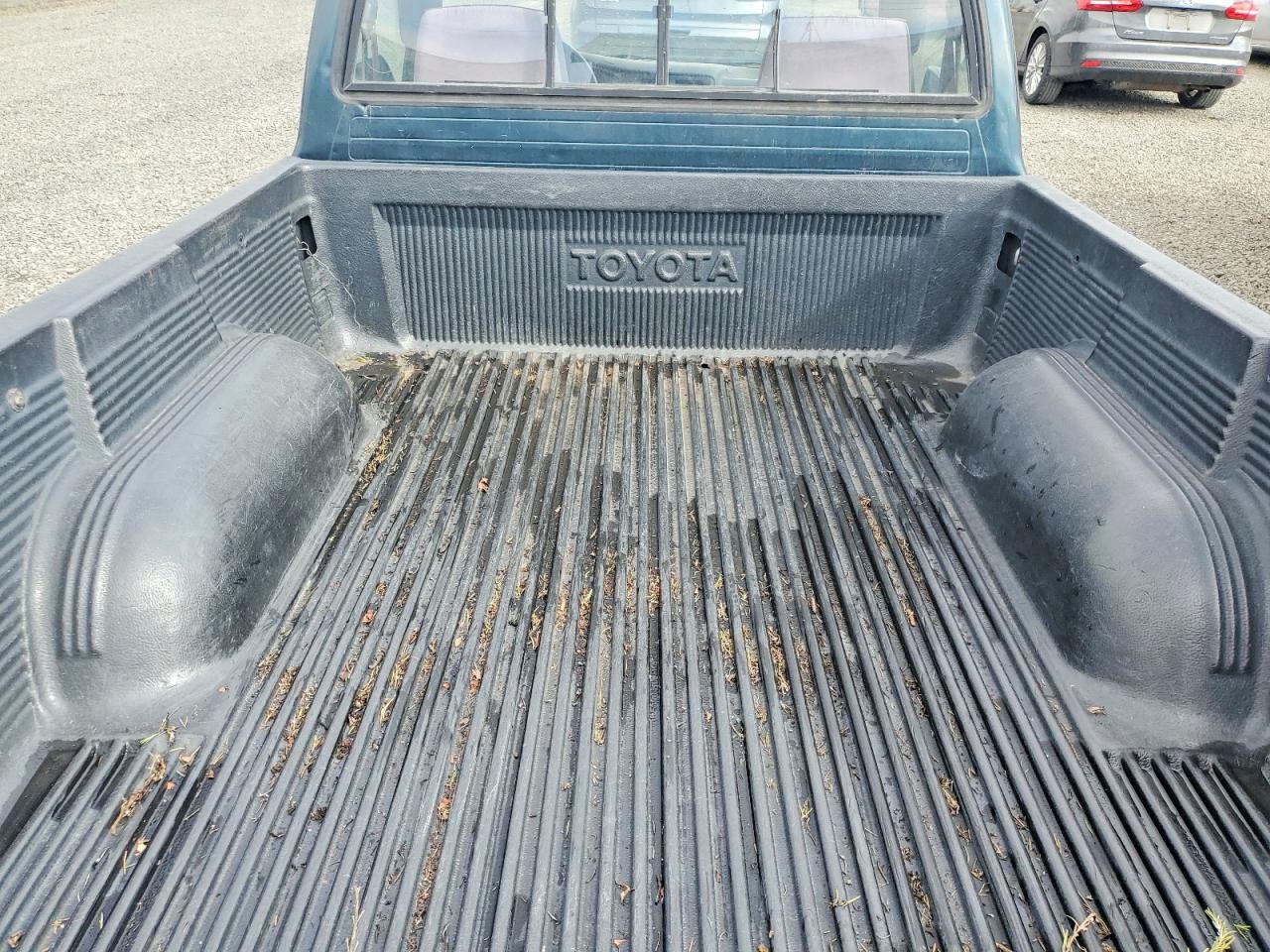 1997 TOYOTA TACOMA BASE photo 10