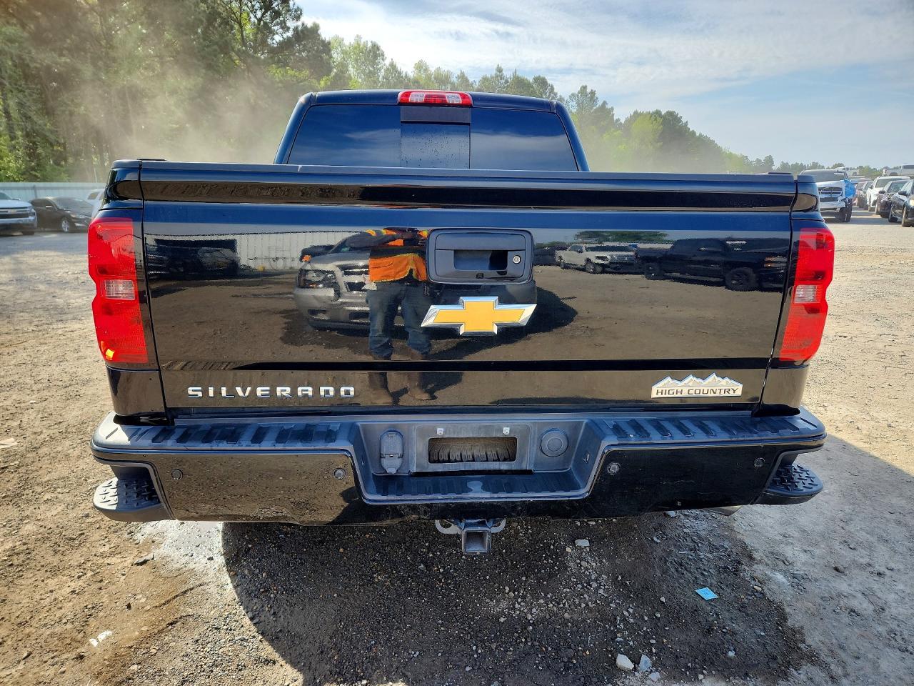 2015 CHEVROLET SILVERADO K1500 HIGH COUNTRY photo 6