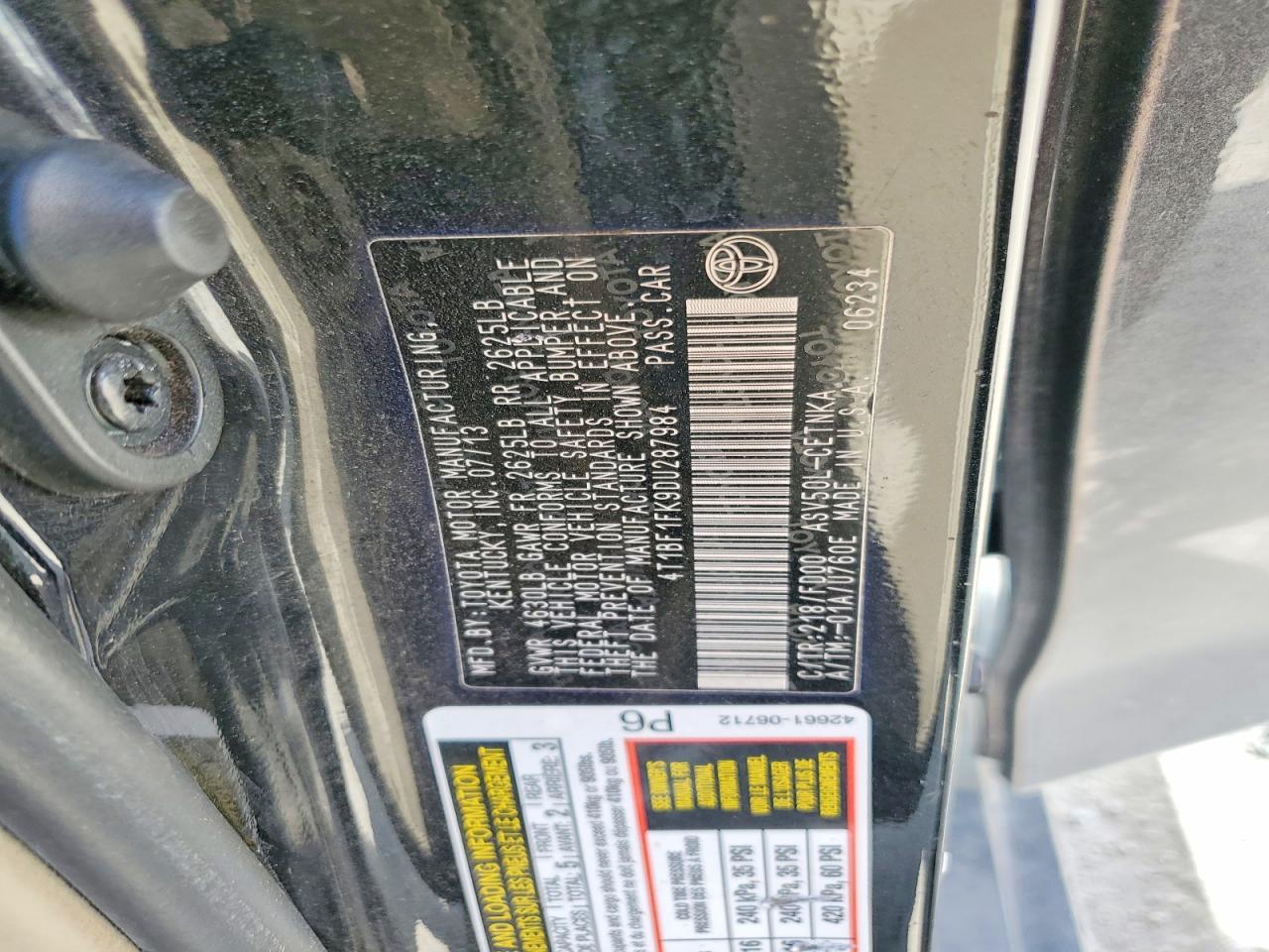 2013 TOYOTA CAMRY LE photo 12