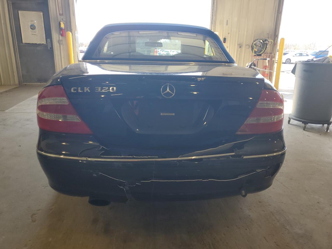 2005 MERCEDES-BENZ CLK 320 photo 11