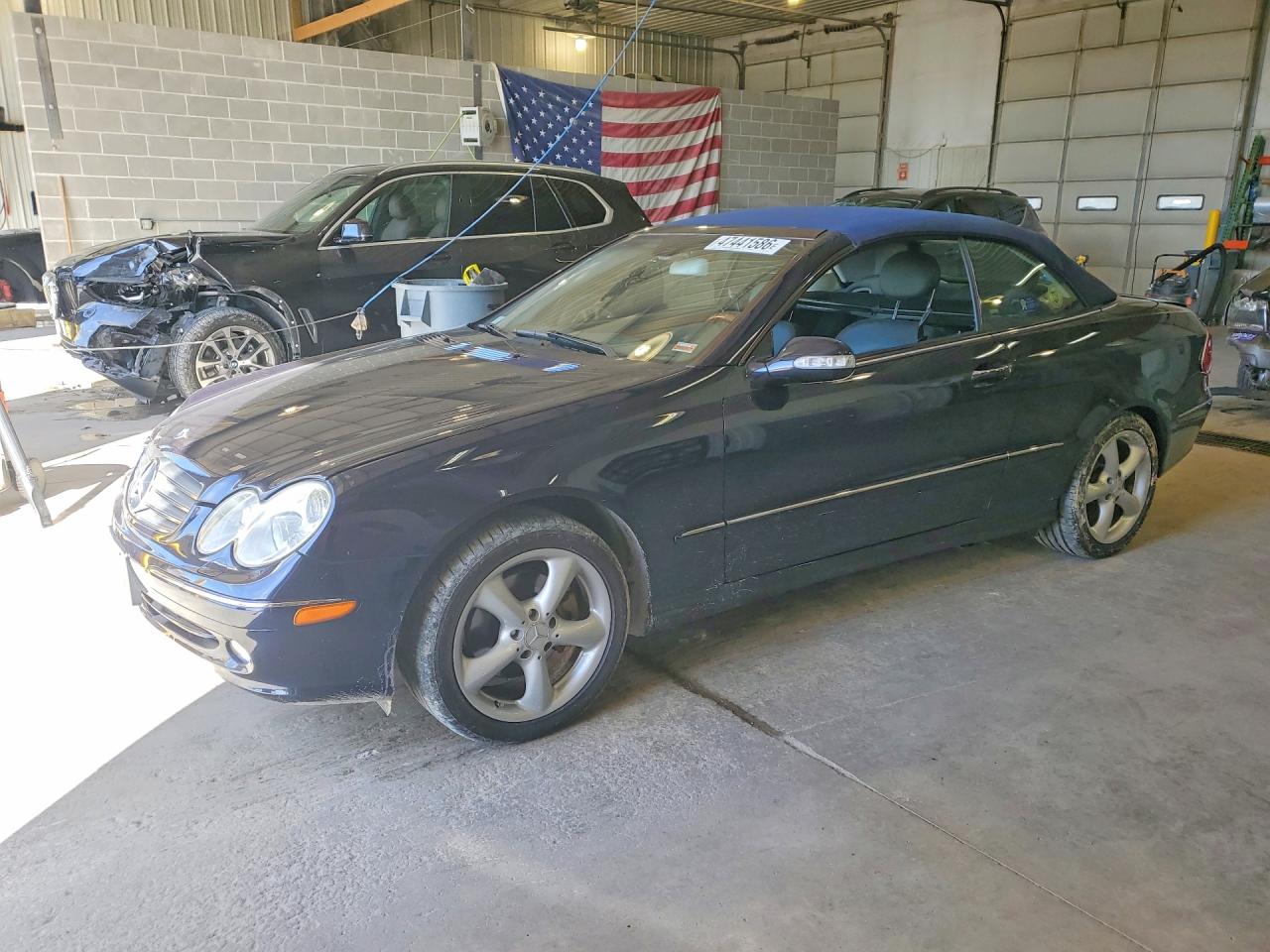 2005 MERCEDES-BENZ CLK