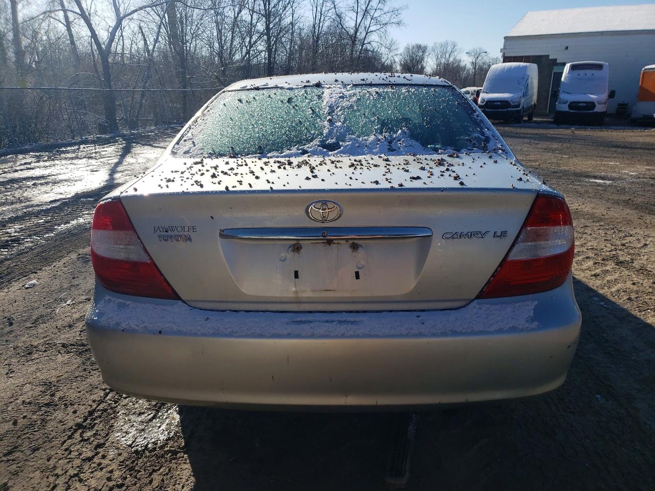 2003 TOYOTA CAMRY LE photo 11