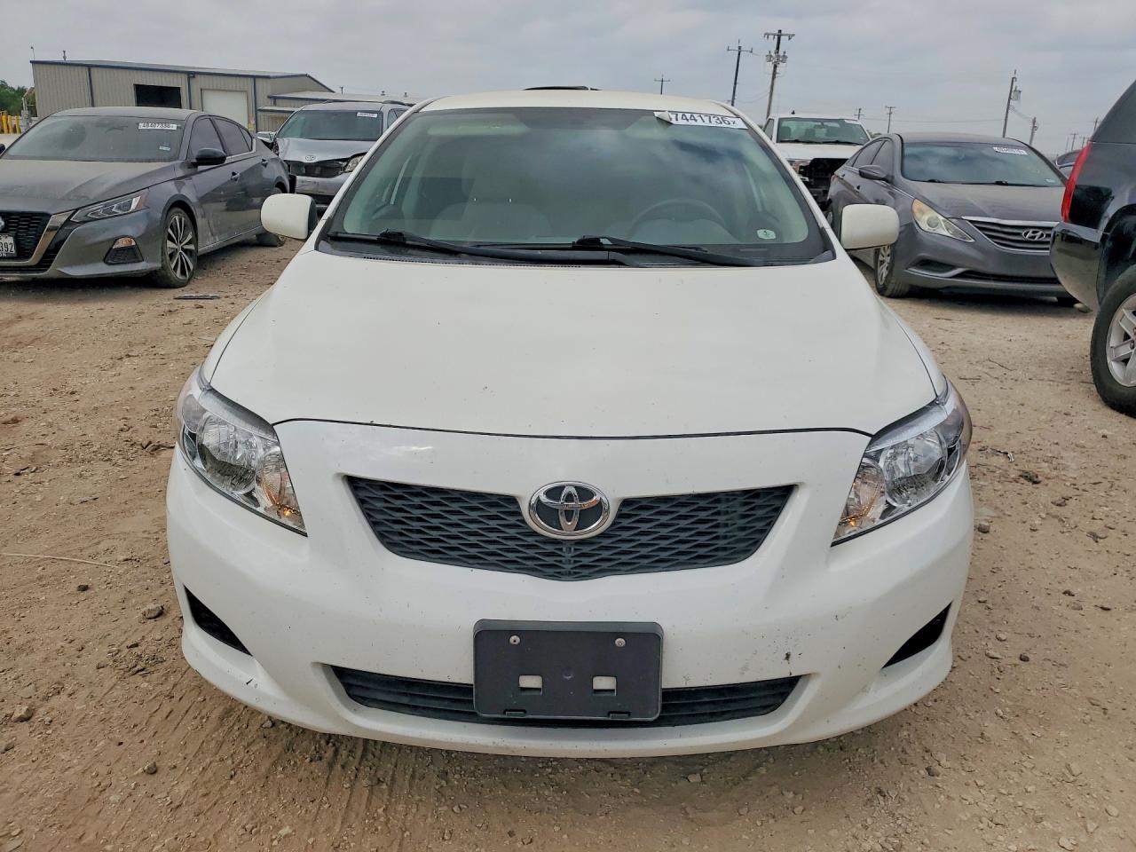 2010 TOYOTA COROLLA LE photo 9
