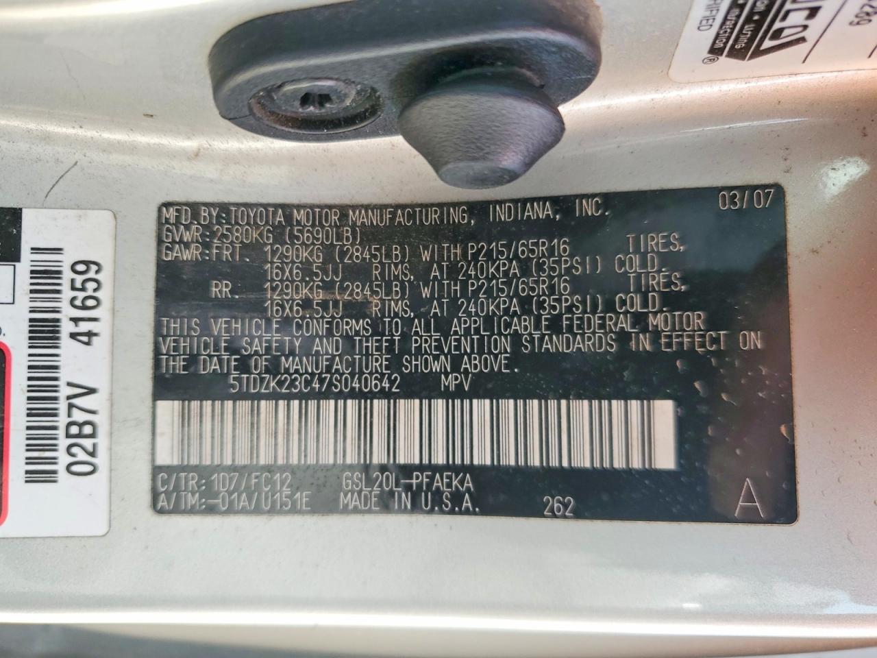2007 TOYOTA SIENNA LE 7-PASSENGER photo 13