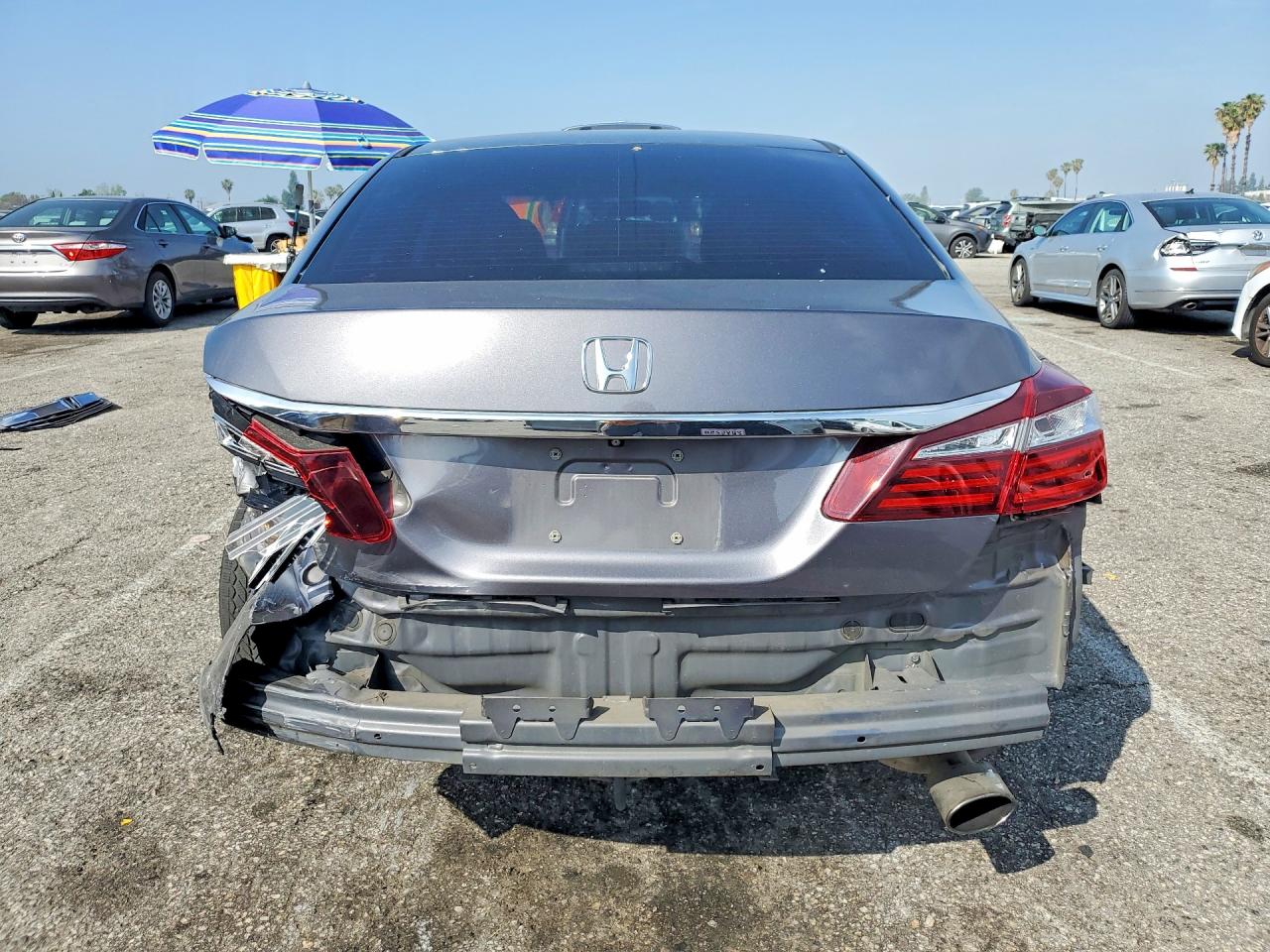 2017 HONDA ACCORD LX photo 6