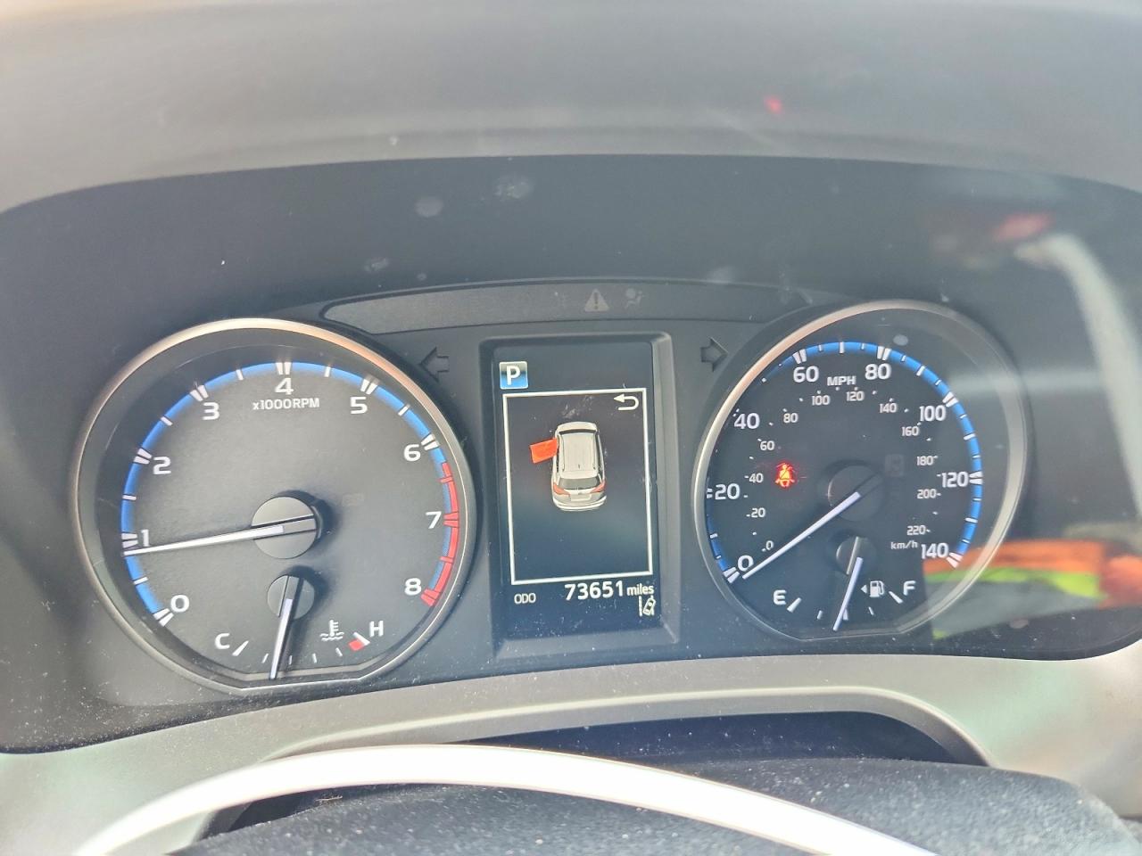 2018 TOYOTA RAV4 LE photo 17