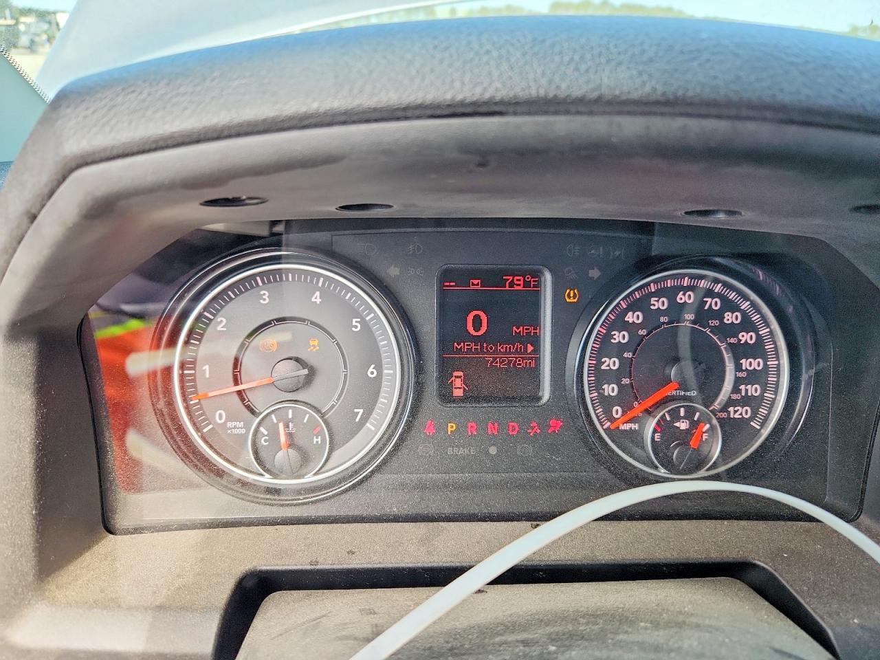 2021 RAM 1500 CLASSIC SSV photo 17