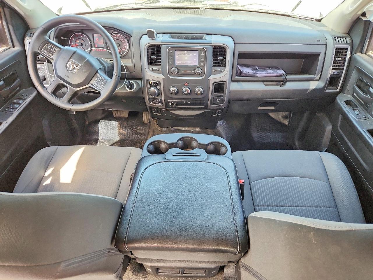 2021 RAM 1500 CLASSIC SSV photo 15