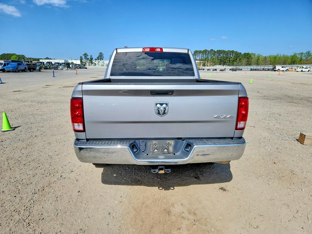 2021 RAM 1500 CLASSIC SSV photo 11