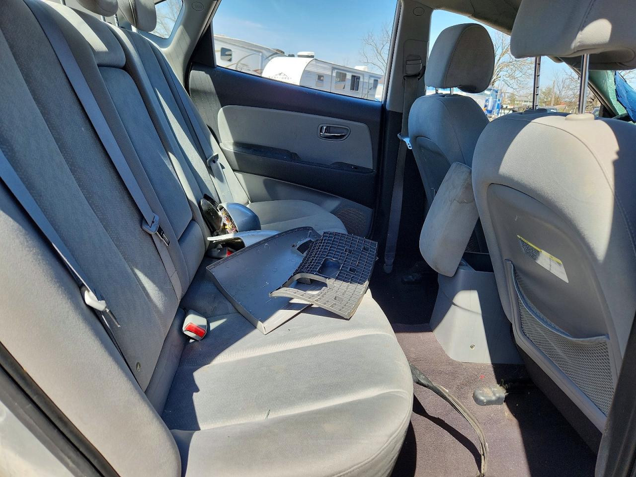 2010 HYUNDAI ELANTRA GLS photo 19