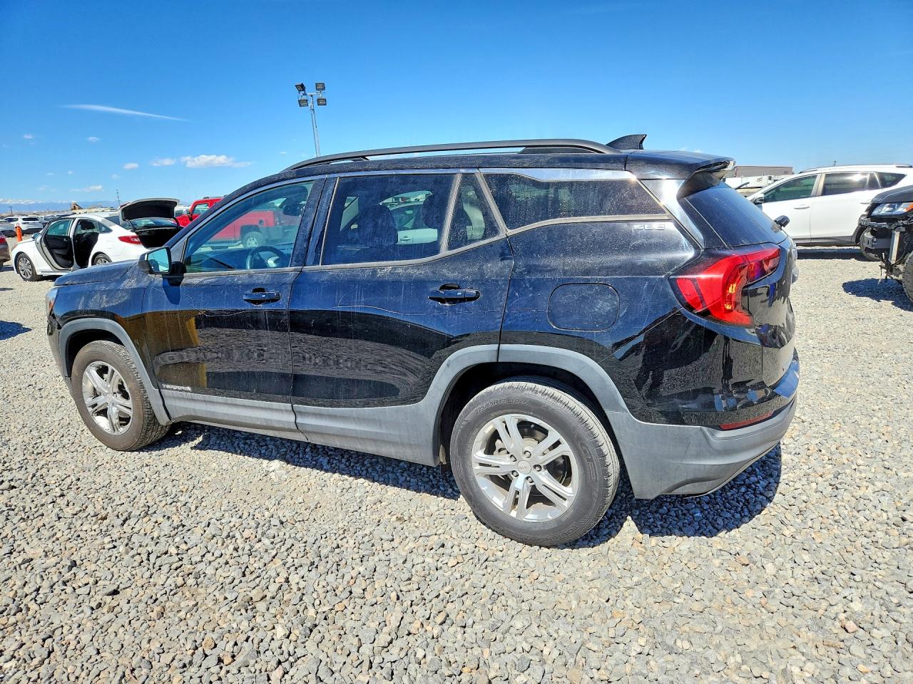 2018 GMC TERRAIN SLE photo 5