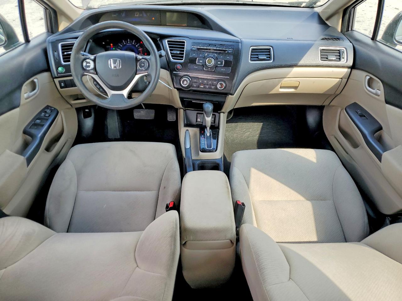 2013 HONDA CIVIC LX photo 22