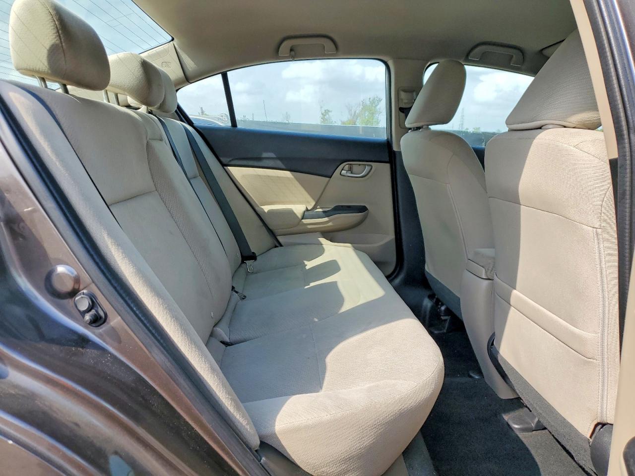 2013 HONDA CIVIC LX photo 28