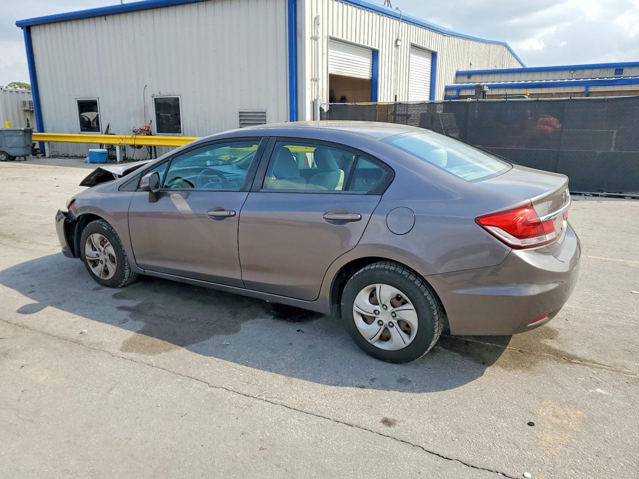 2013 HONDA CIVIC LX photo 4
