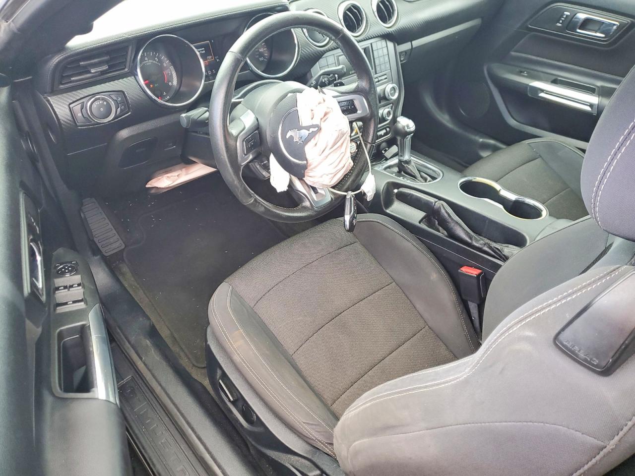 2016 FORD MUSTANG photo 15