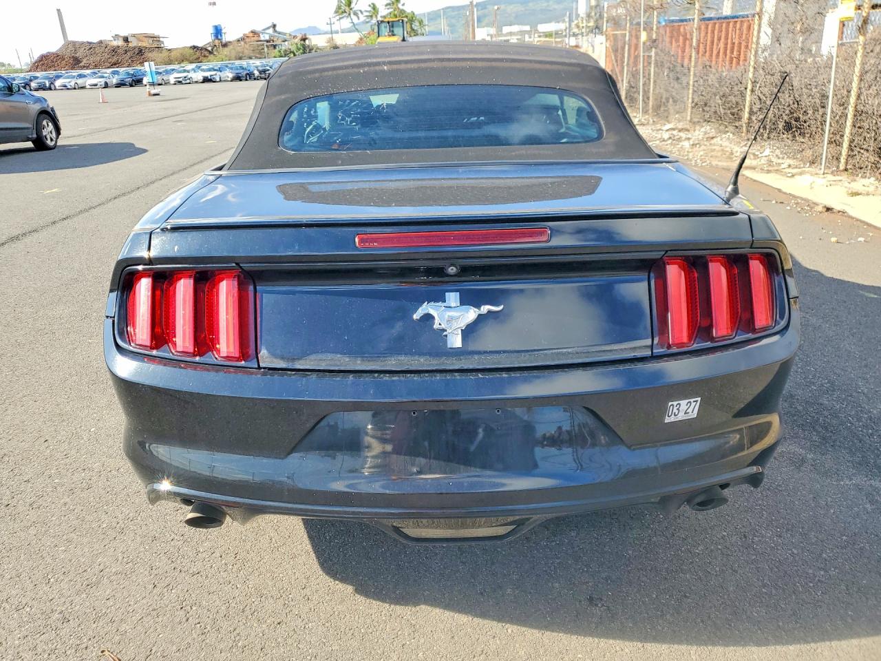 2016 FORD MUSTANG photo 11