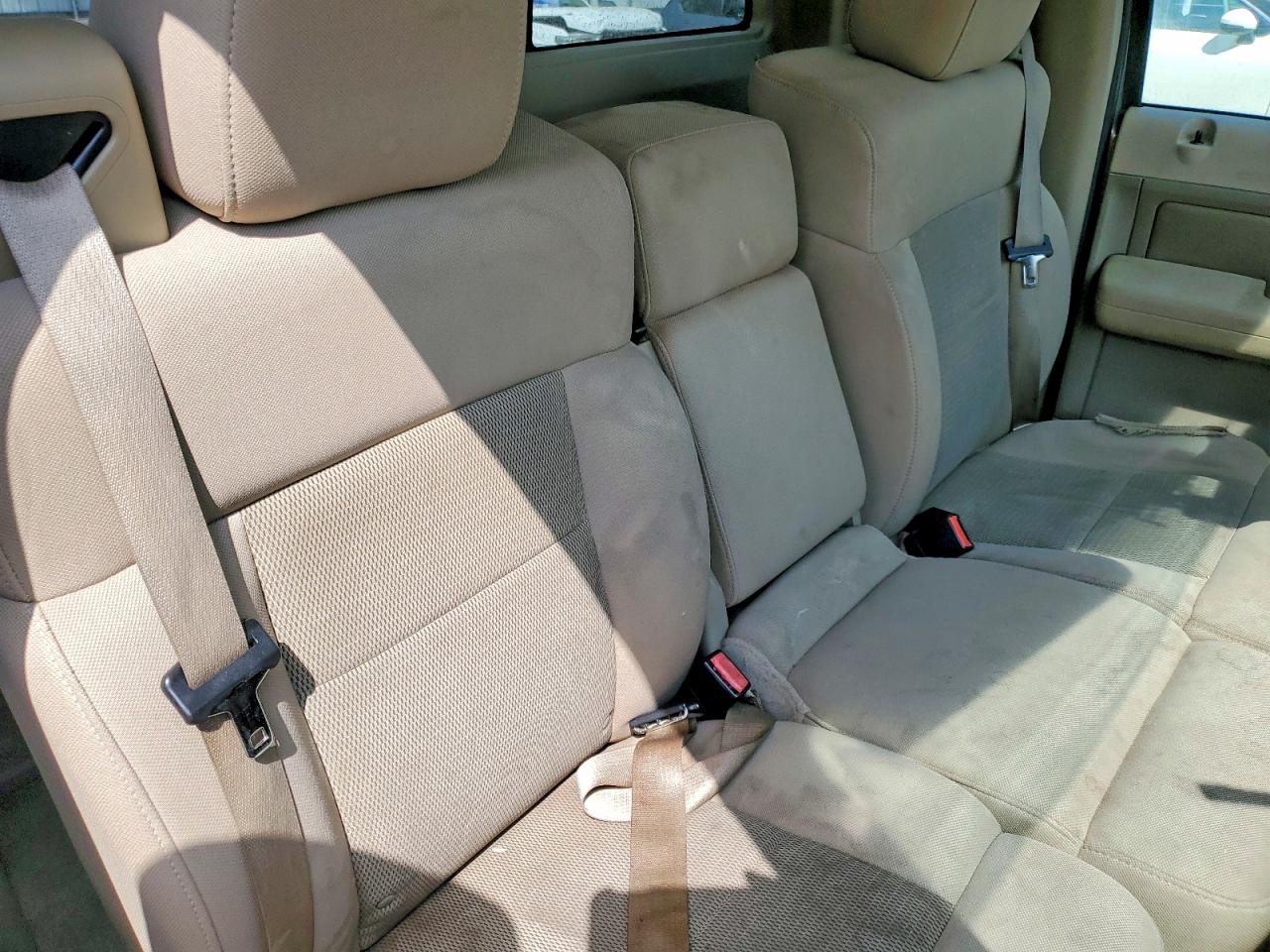 2004 FORD F150 photo 28
