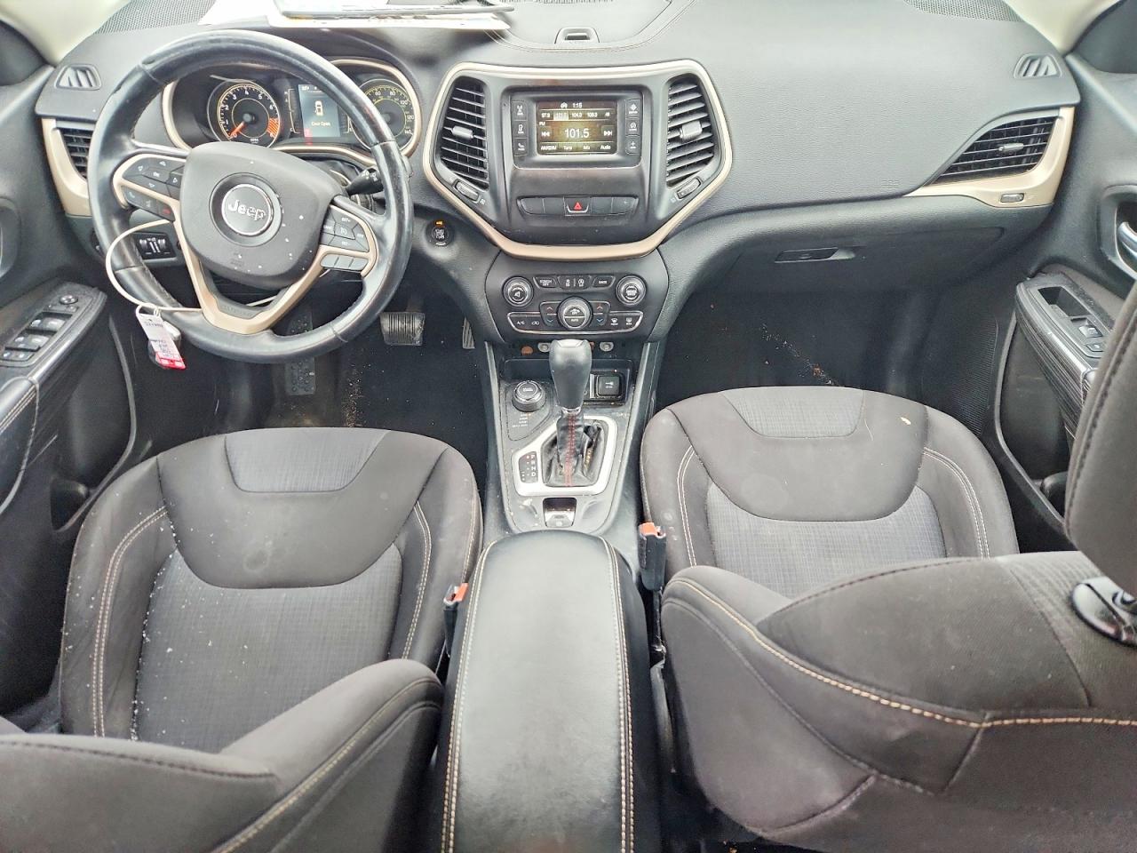 2015 JEEP CHEROKEE LATITUDE photo 22