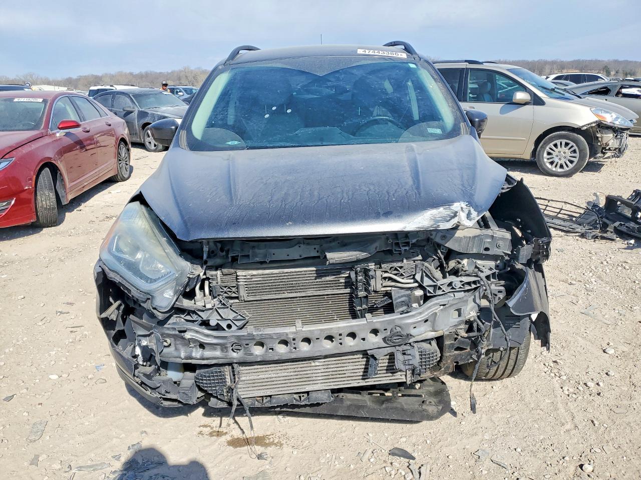2017 FORD ESCAPE SE photo 13