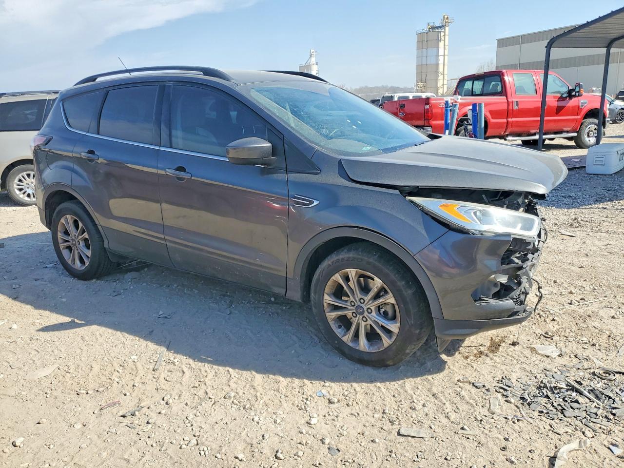 2017 FORD ESCAPE SE photo 10