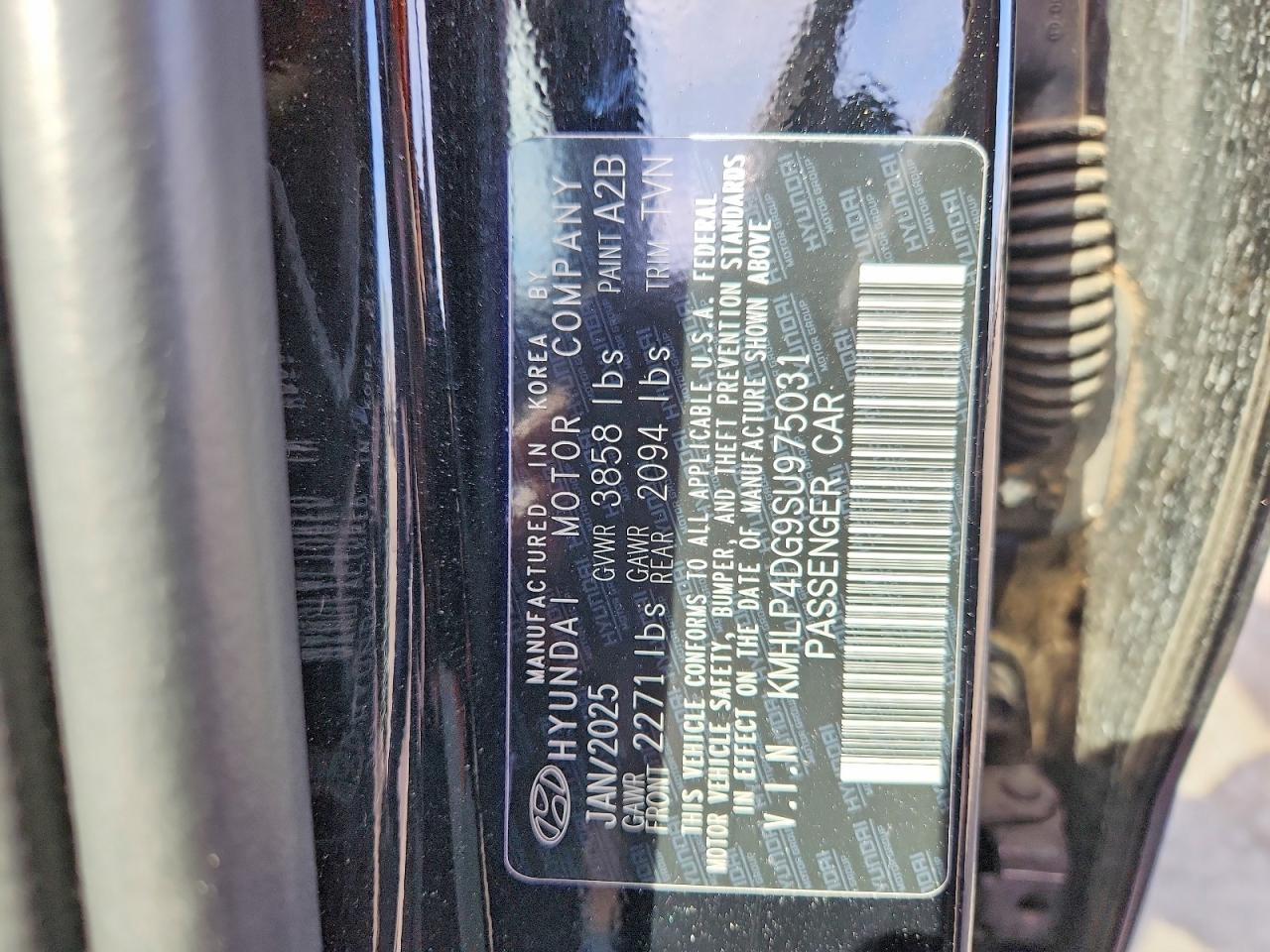 2025 HYUNDAI ELANTRA LIMITED photo 25