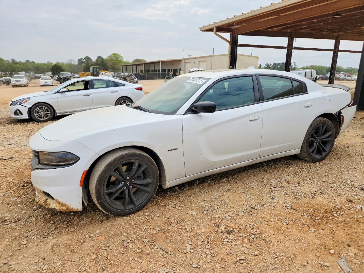 2018 DODGE CHARGER
