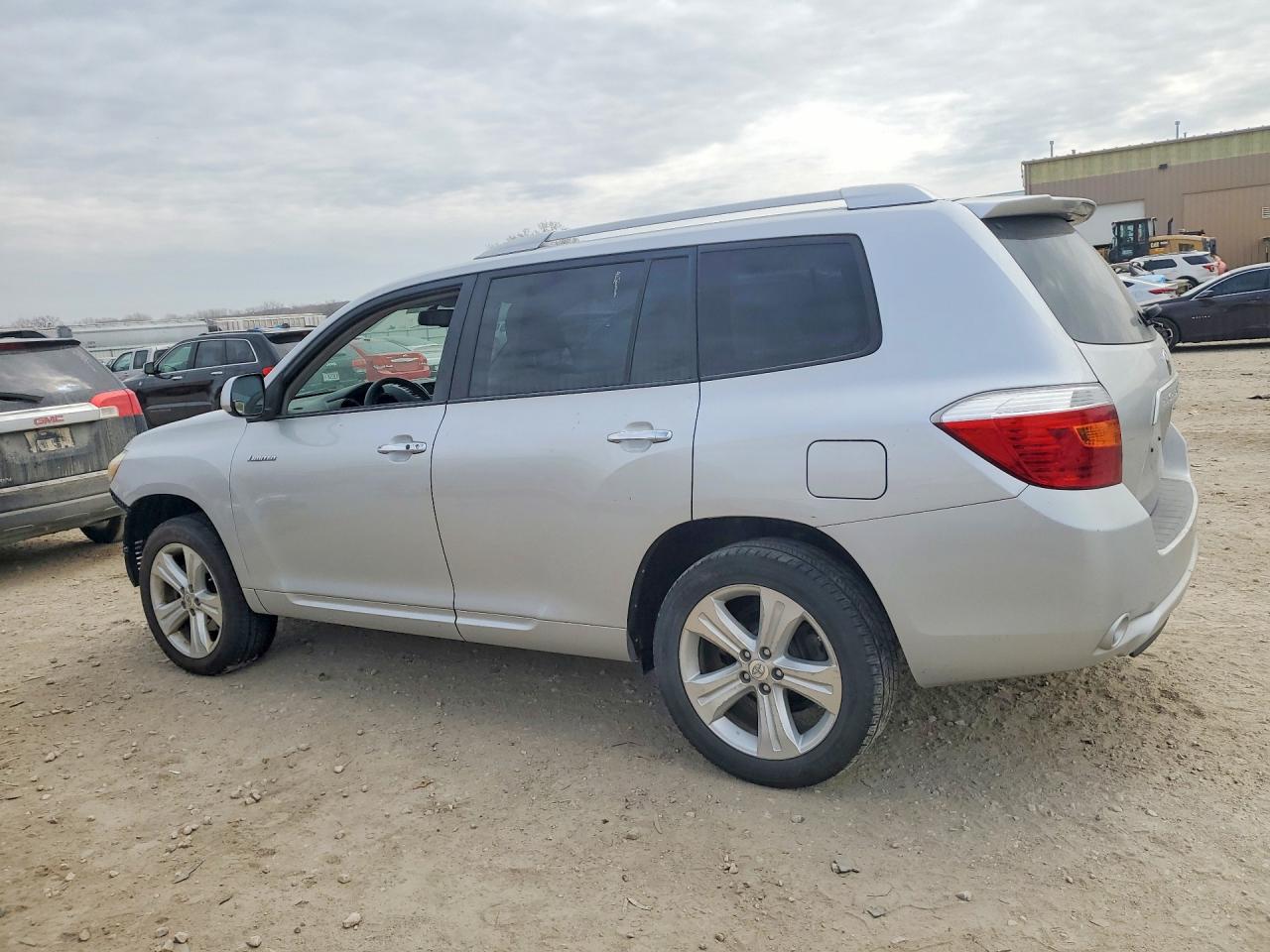 2010 TOYOTA HIGHLANDER LIMITED photo 3