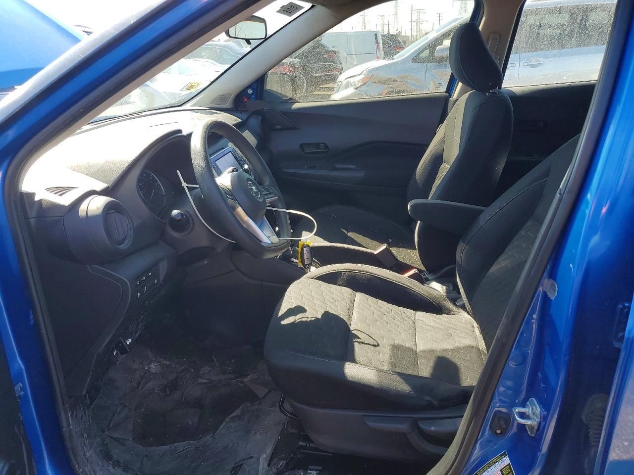 2021 NISSAN KICKS S photo 13