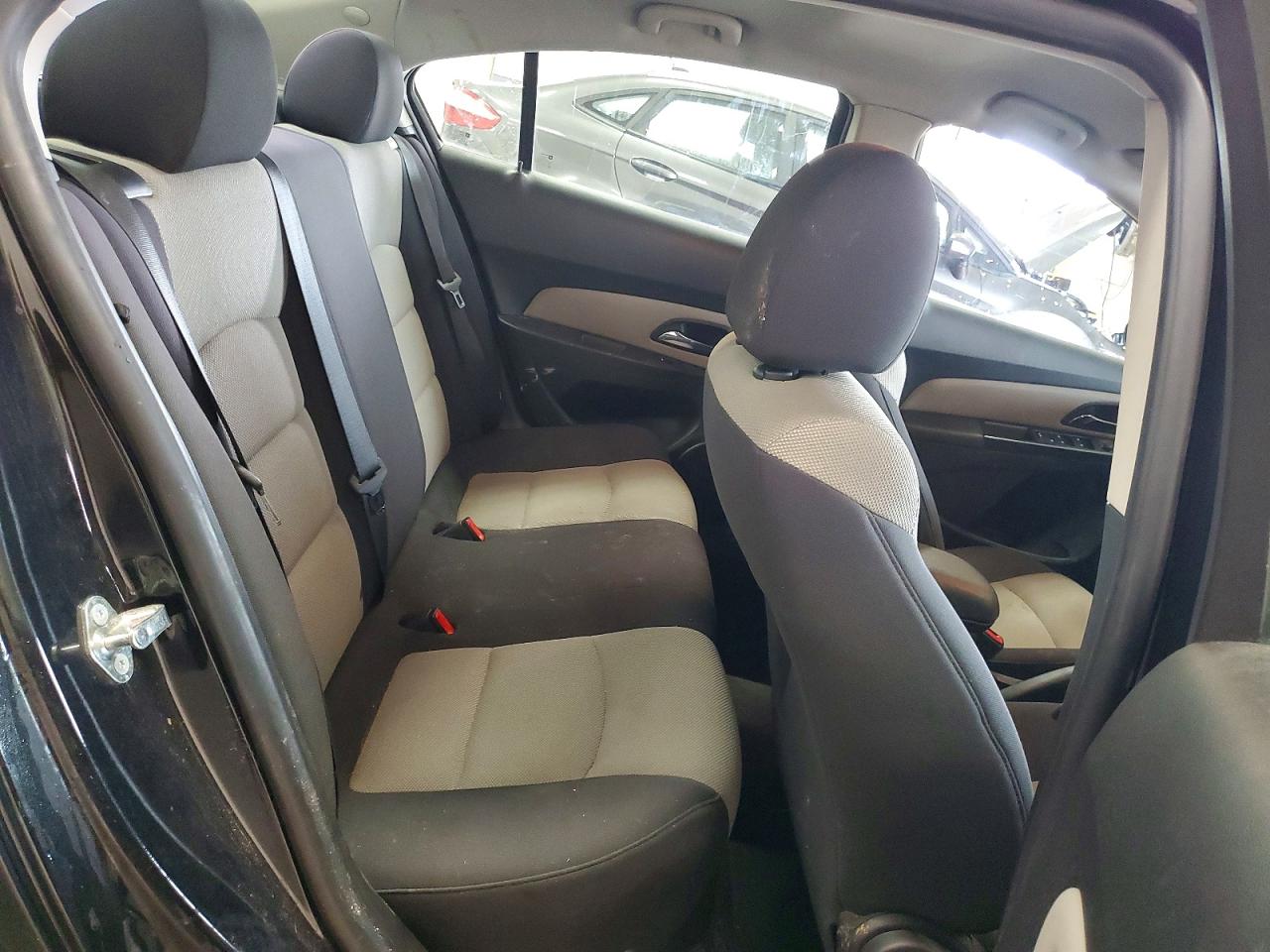 2015 CHEVROLET CRUZE LS photo 19