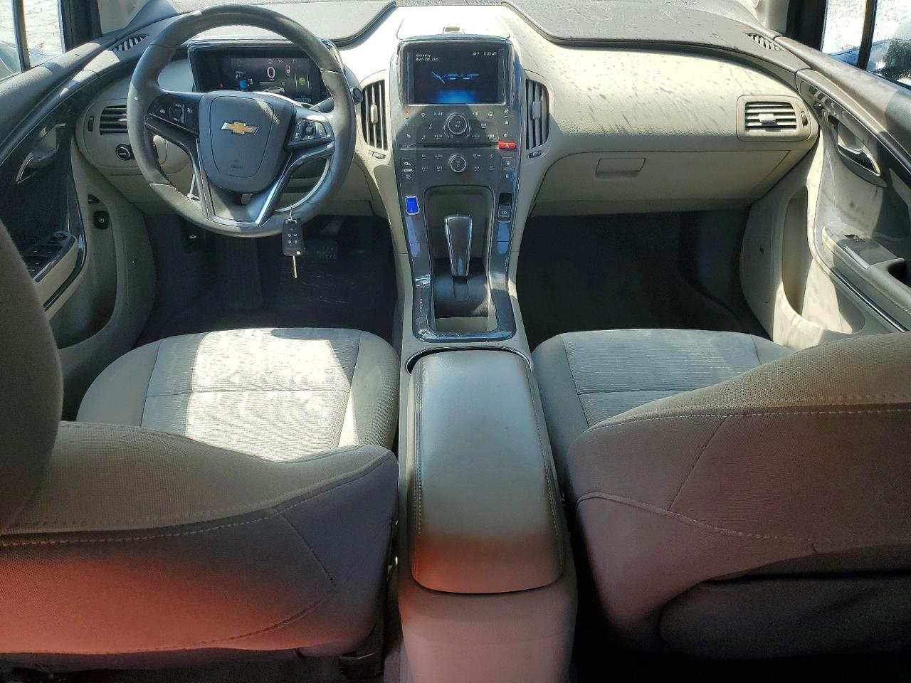 2013 CHEVROLET VOLT photo 15