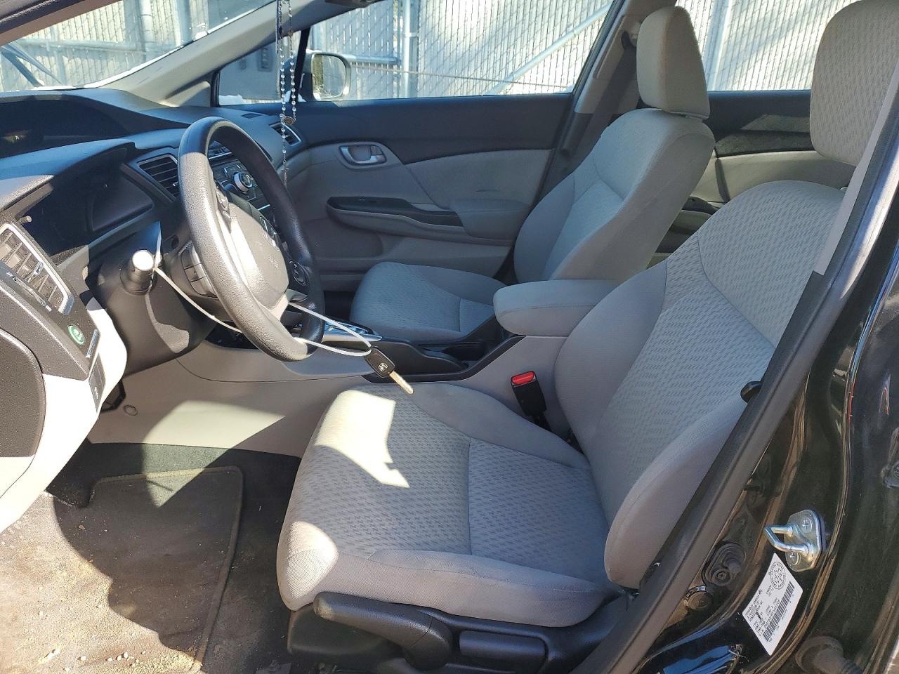 2015 HONDA CIVIC LX photo 19