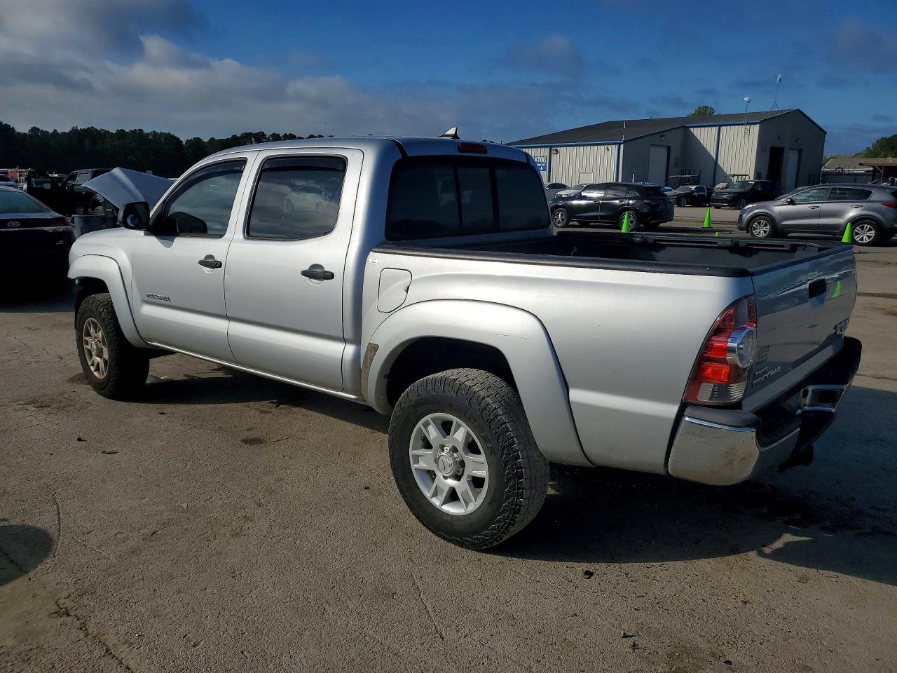 2012 TOYOTA TACOMA PRERUNNER V6 photo 3